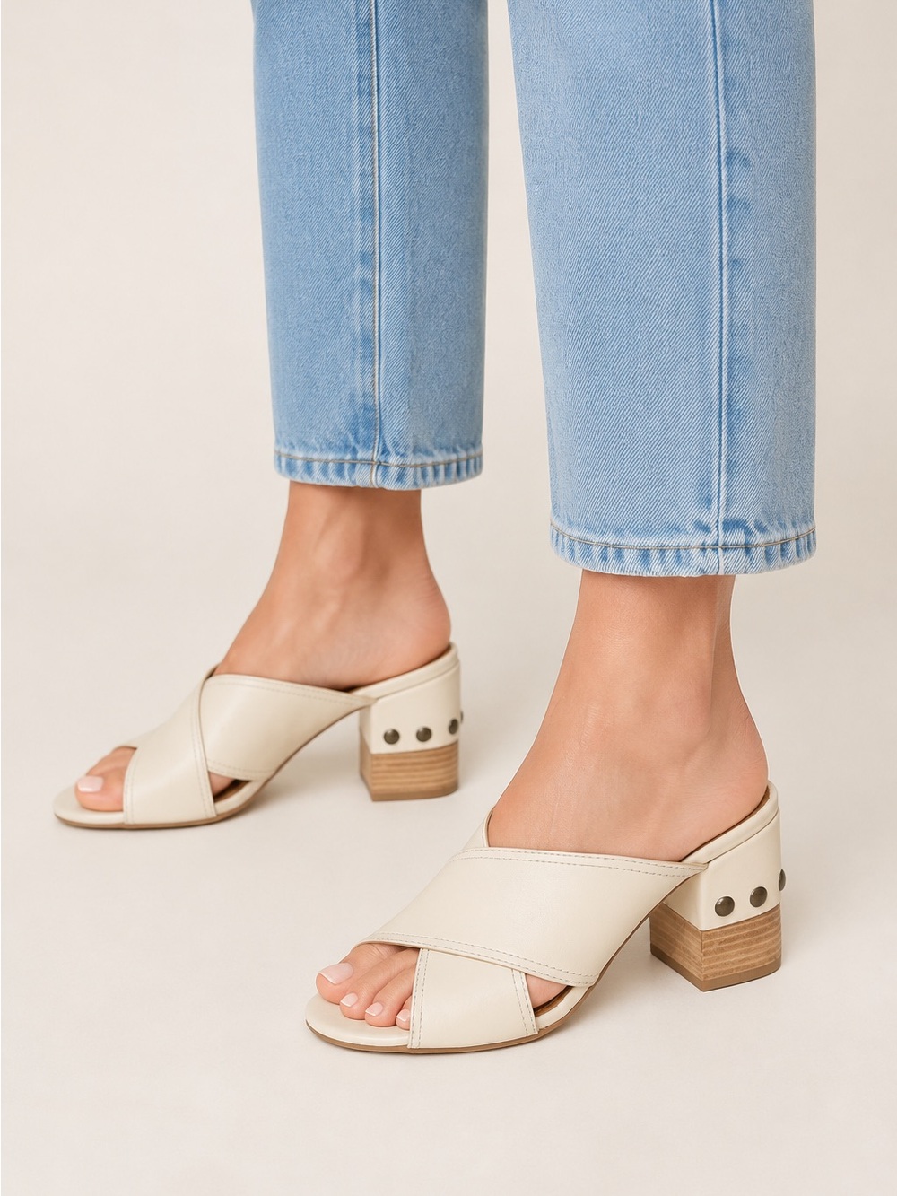 See by Chloé Tina Criss Cross Leather Studded Heel Sandals US 8.5 $395